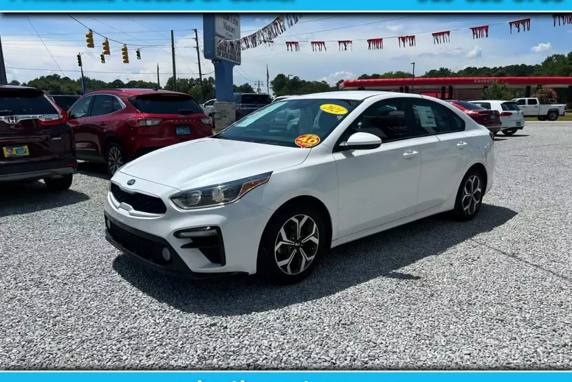 2021 Kia Forte LXS photo 1