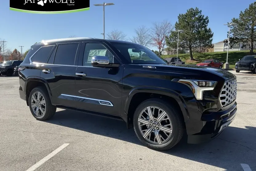 2025 Toyota Sequoia Capstone photo 1