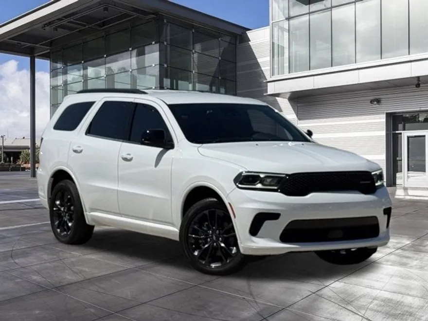 2023 Dodge Durango SXT photo 1