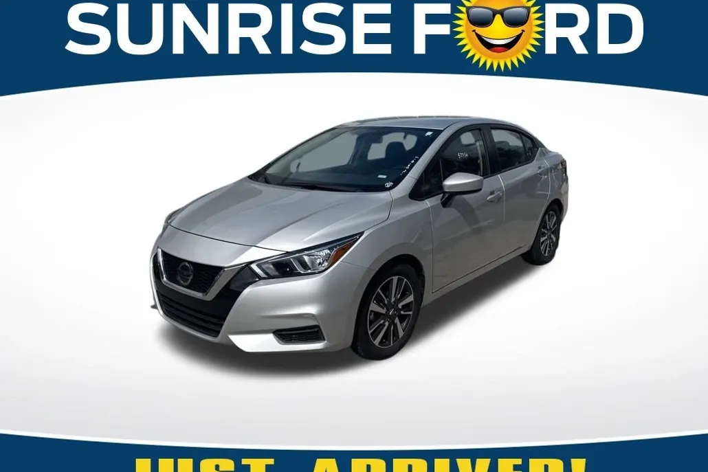 2022 Nissan Versa 1.6 SV photo 1