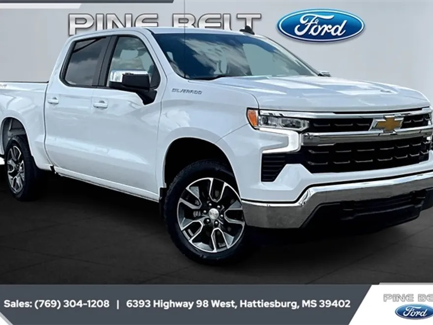 2023 Chevrolet Silverado 1500 LT photo 1