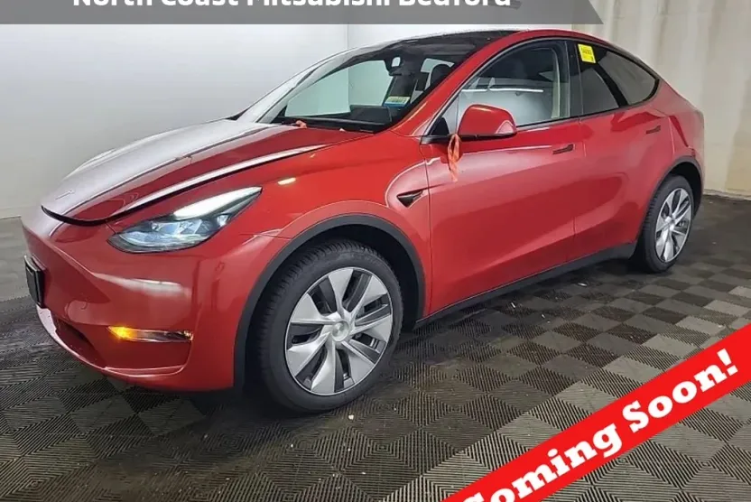 2023 Tesla Model Y Long Range photo 1