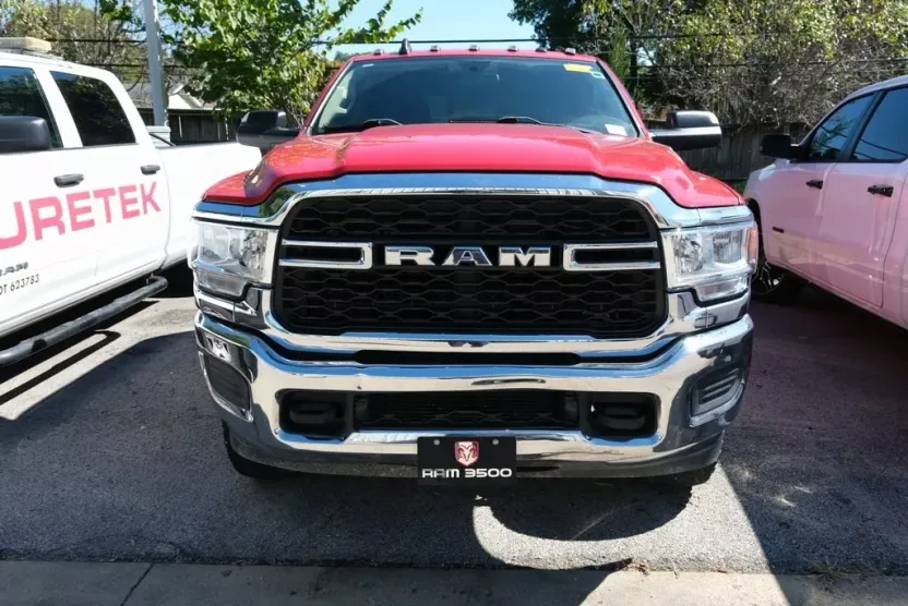 2020 Ram 3500 Tradesman photo 1