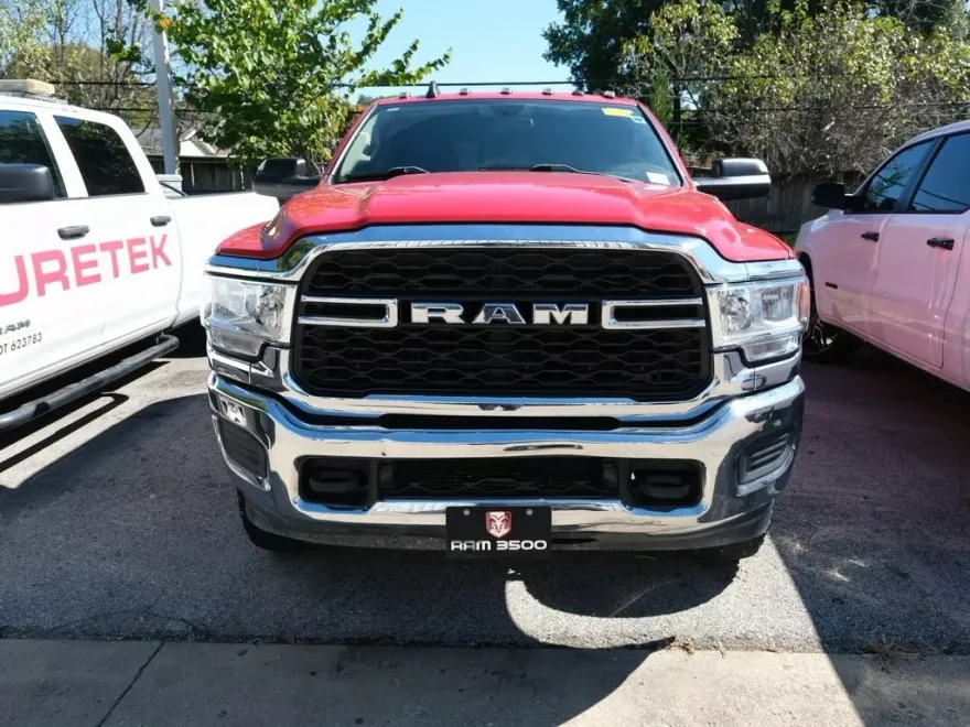 2020 Ram 3500 Tradesman photo 1