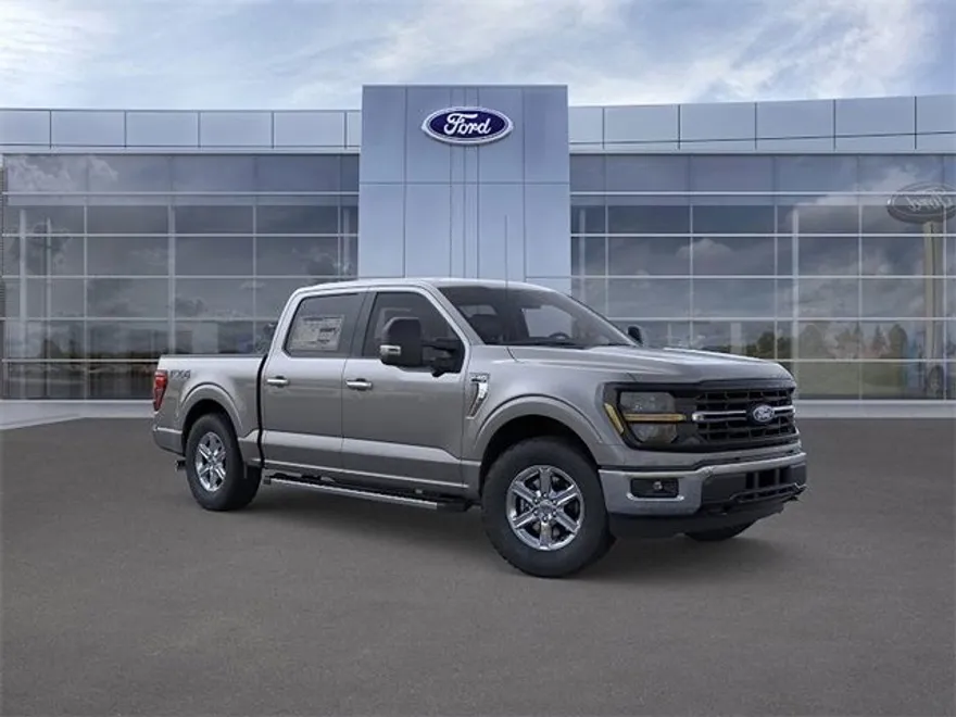 2025 Ford F-150 XLT photo 1
