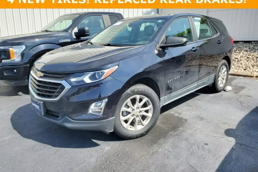 2020 Chevrolet Equinox LS photo 1