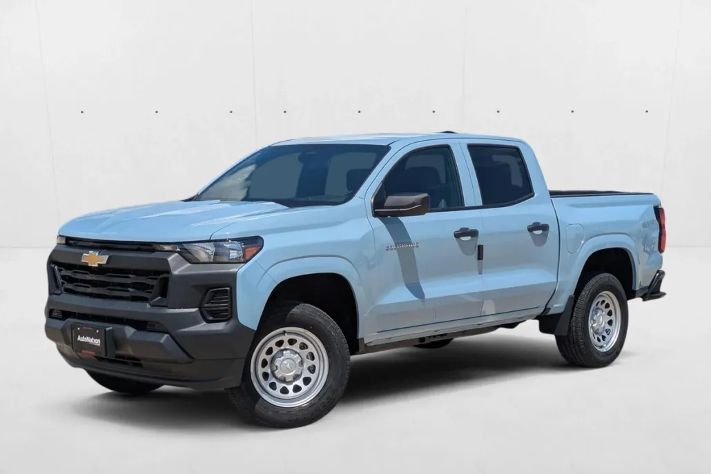 2026 Chevrolet Colorado Work Truck photo 1