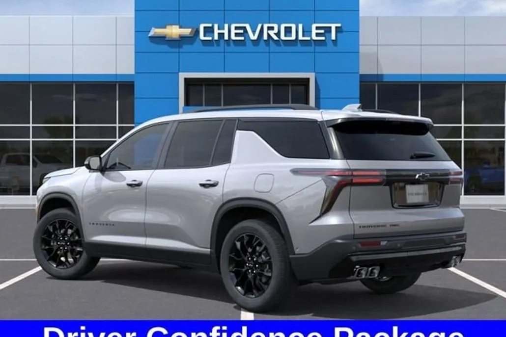 2026 Chevrolet Traverse photo 1