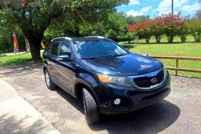 2012 Kia Sorento Base photo 1