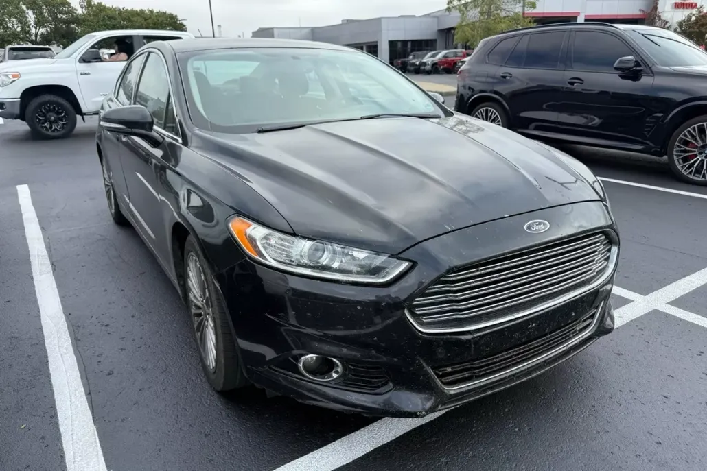 2013 Ford Fusion Titanium photo 1