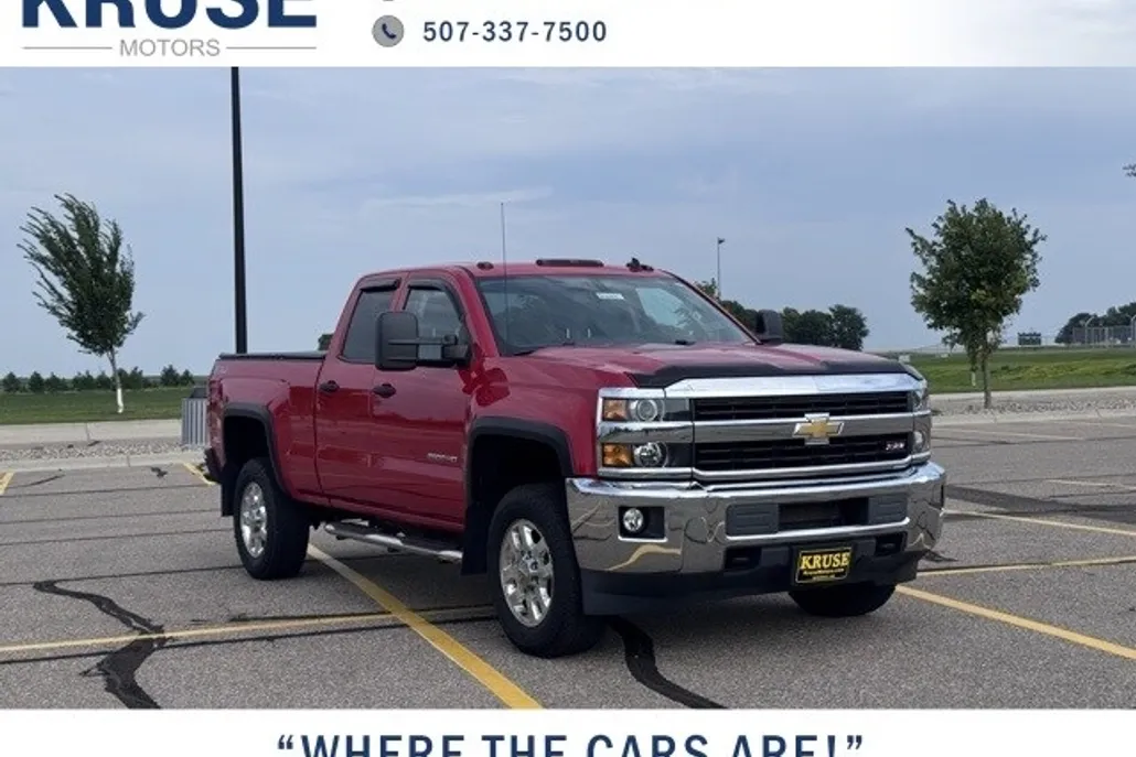 2015 Chevrolet Silverado 2500HD LT photo 1