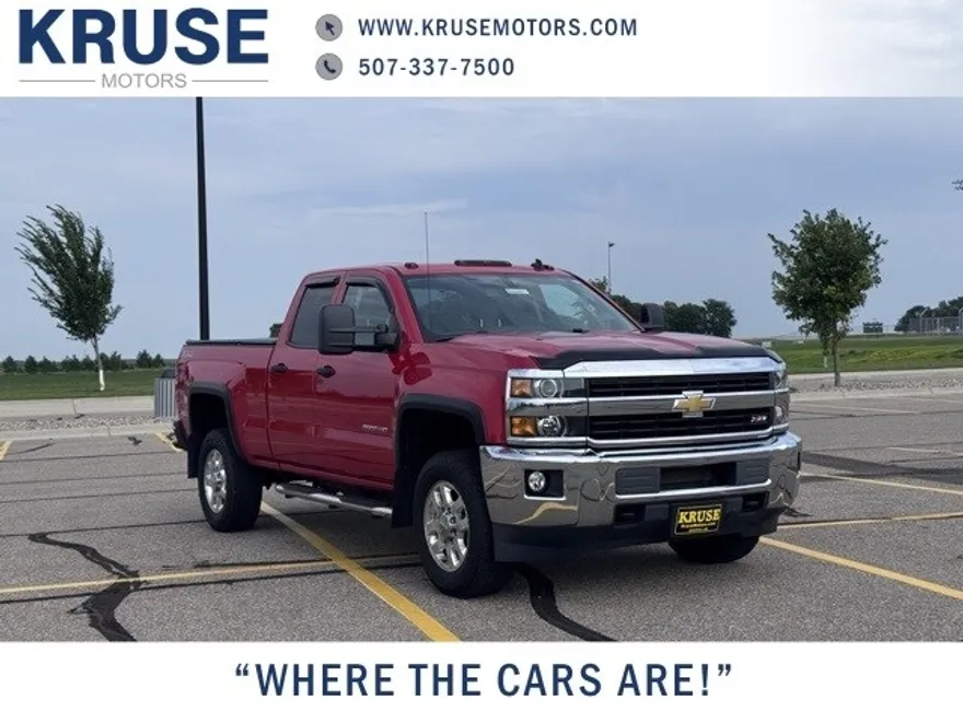 2015 Chevrolet Silverado 2500HD LT photo 1