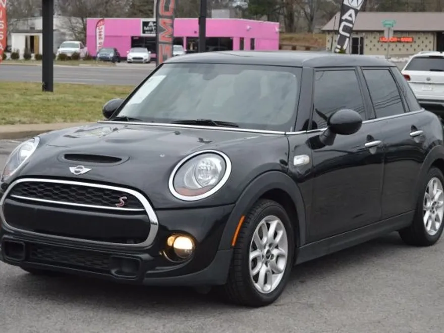 2015 Mini Cooper 4 Door Hardtop S photo 1