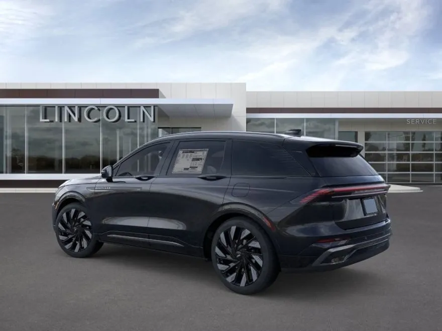 2025 Lincoln Nautilus Reserve photo 1