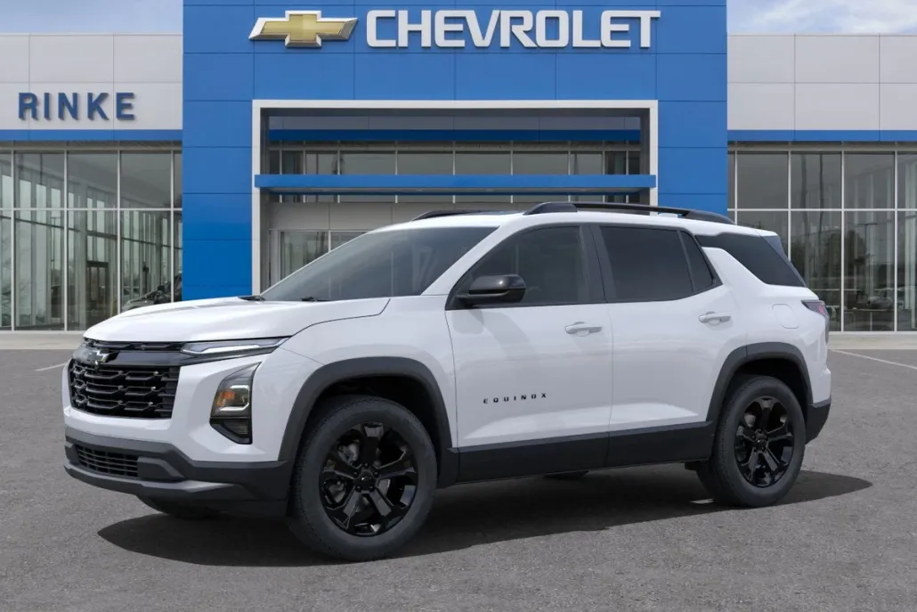 2026 Chevrolet Equinox LT photo 1