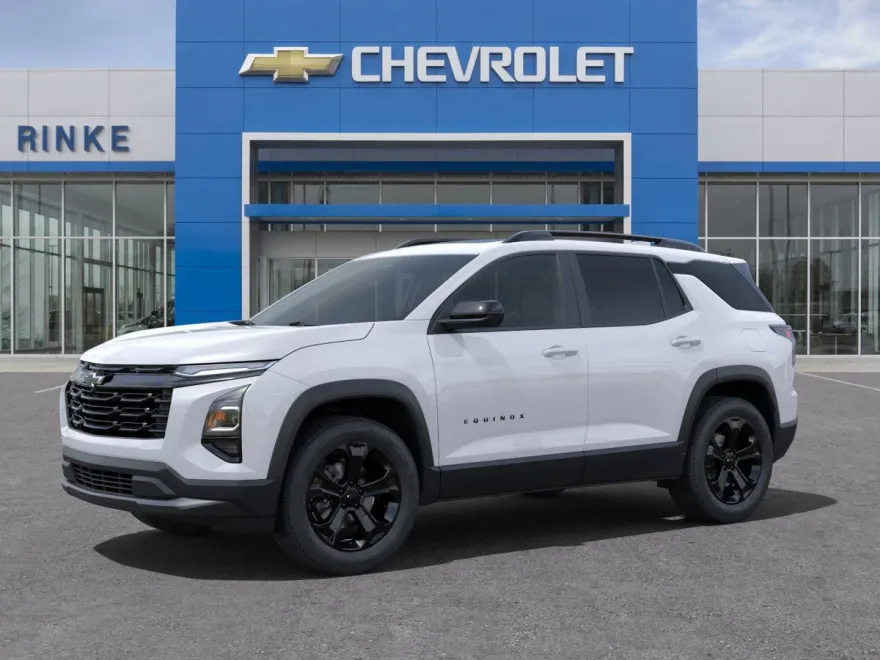 2026 Chevrolet Equinox LT photo 1