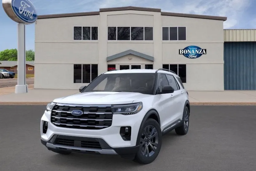 2025 Ford Explorer photo 1