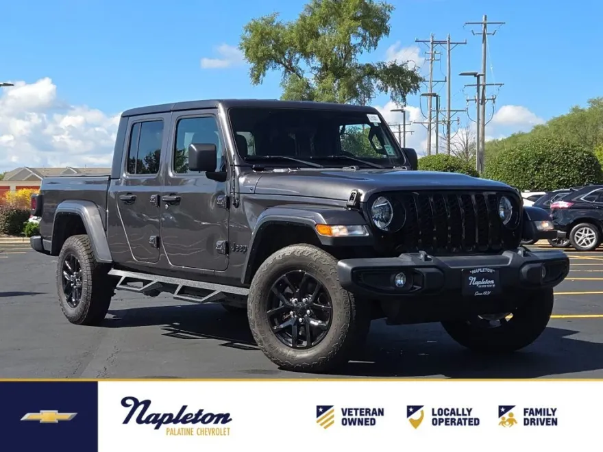 2022 Jeep Gladiator Altitude photo 1