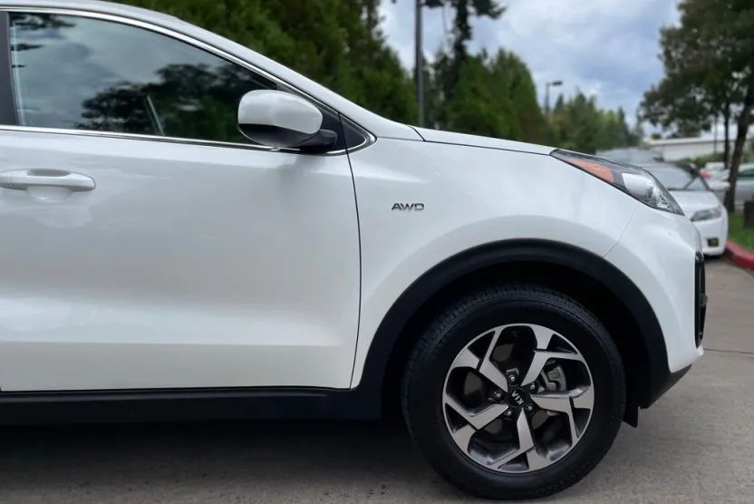 2021 Kia Sportage LX photo 1