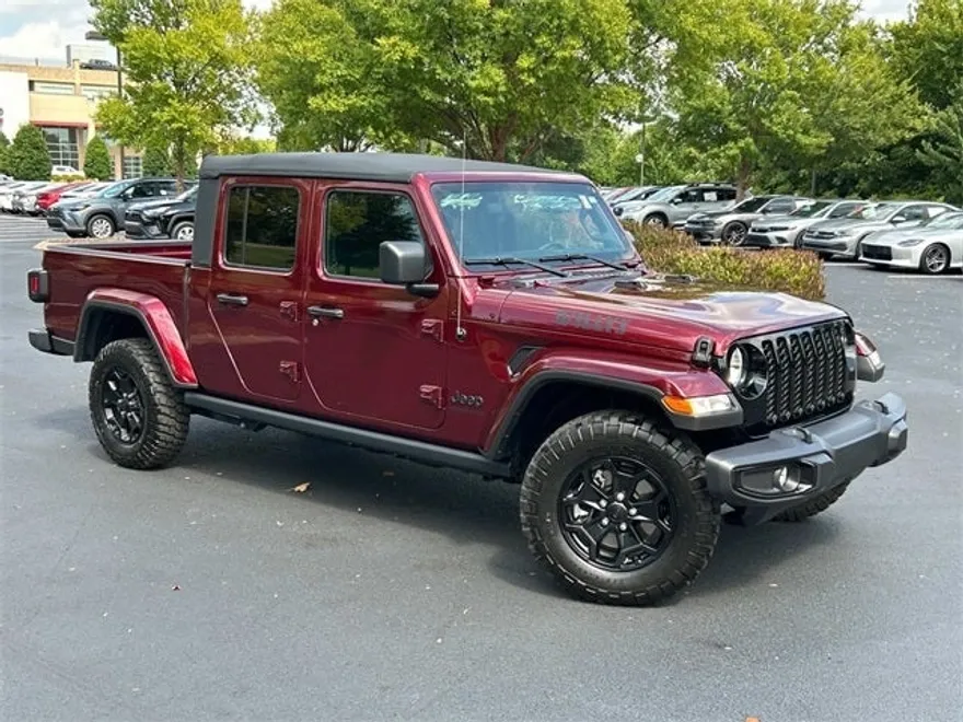 2021 Jeep Gladiator Willys photo 1