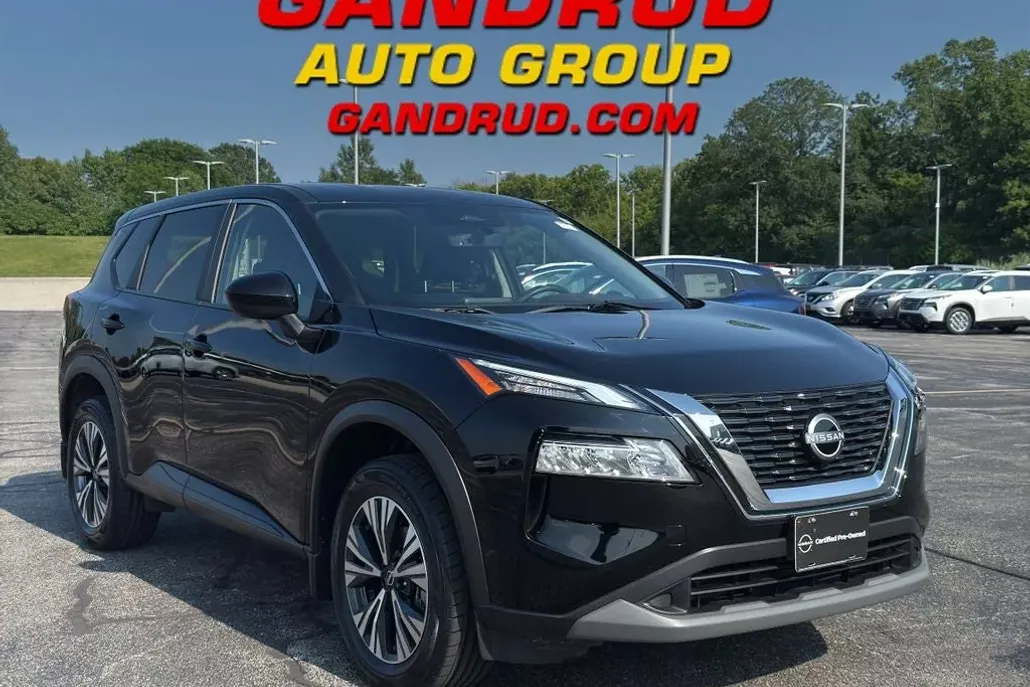 2023 Nissan Rogue AWD SV photo 1