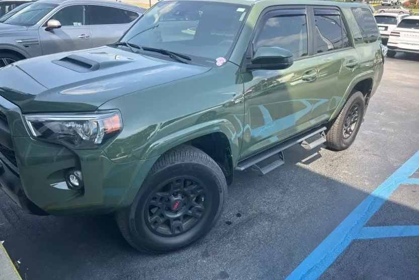 2020 Toyota 4Runner TRD Off-Road Premium photo 1