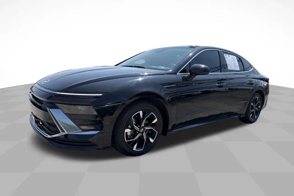 2024 Hyundai Sonata SEL photo 1