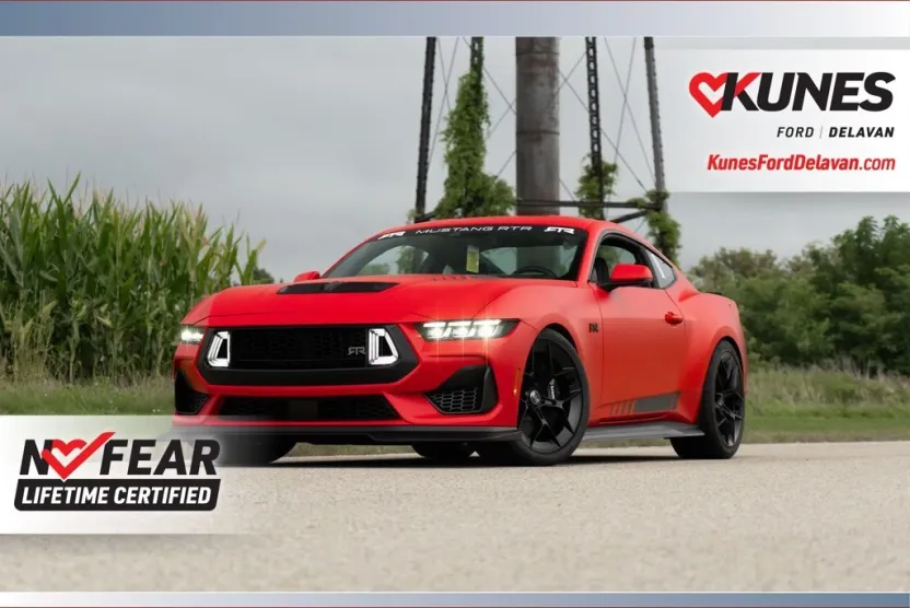 2025 Ford Mustang GT Premium photo 1