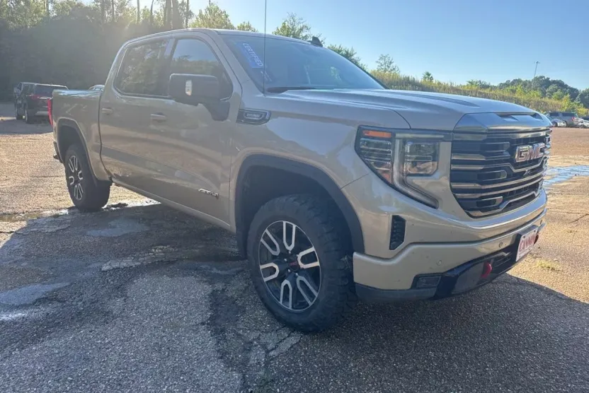 2023 Gmc Sierra 1500 AT4 photo 1