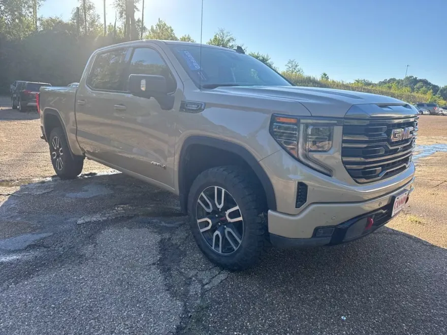 2023 Gmc Sierra 1500 AT4 photo 1
