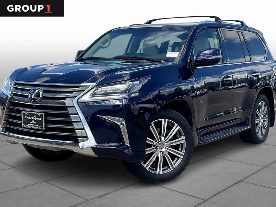 2017 Lexus LX 570 photo 1