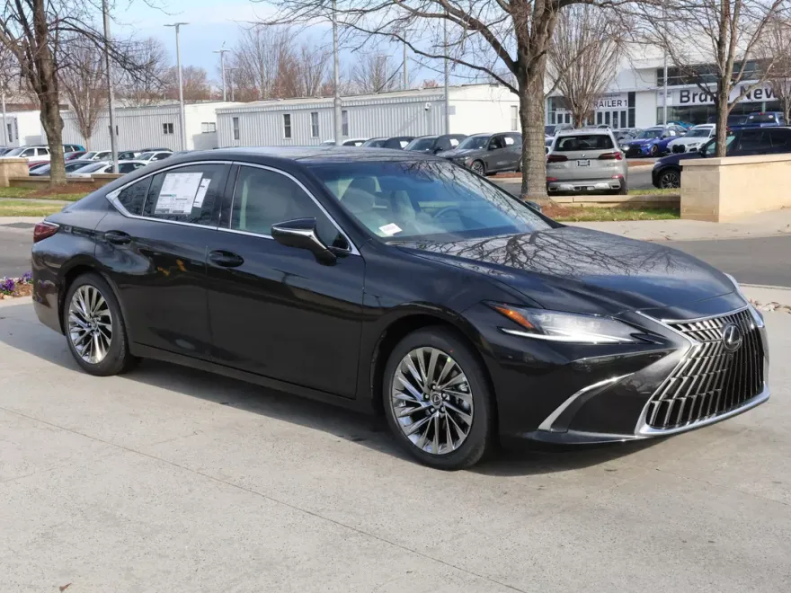 2025 Lexus ES 350 Ultra Luxury photo 1