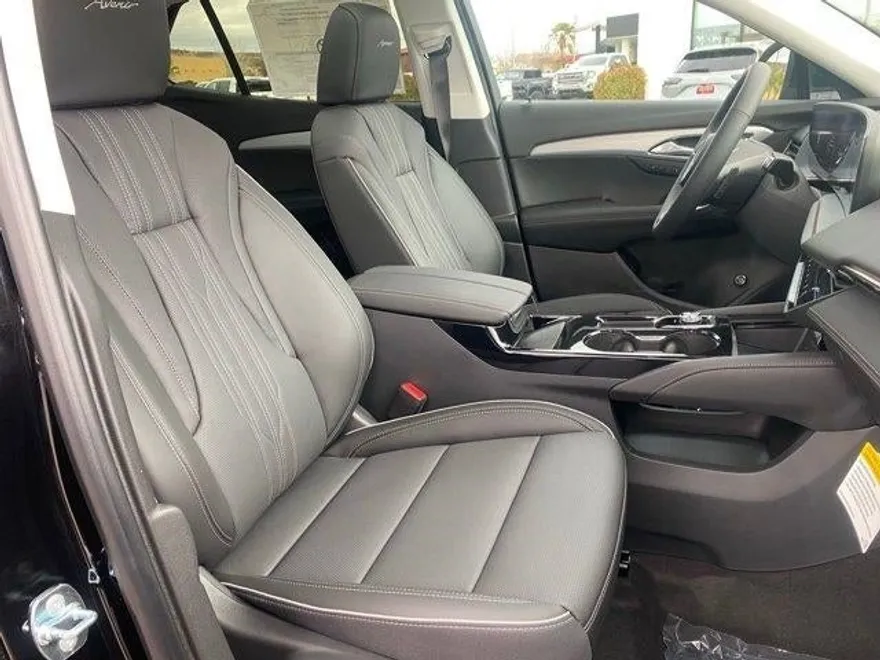 2025 Buick Envision Avenir photo 26