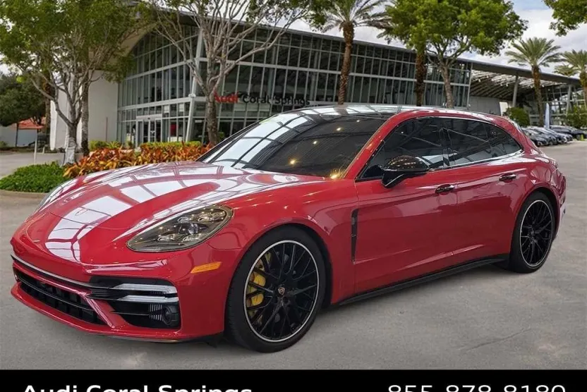 2023 Porsche Panamera Sport Turismo Turbo photo 1