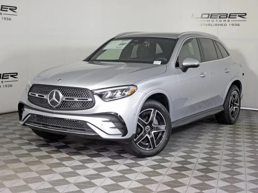 2025 Mercedes Benz GLC 350e photo 1