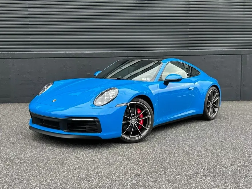2022 Porsche 911 4S 4 GTS photo 1