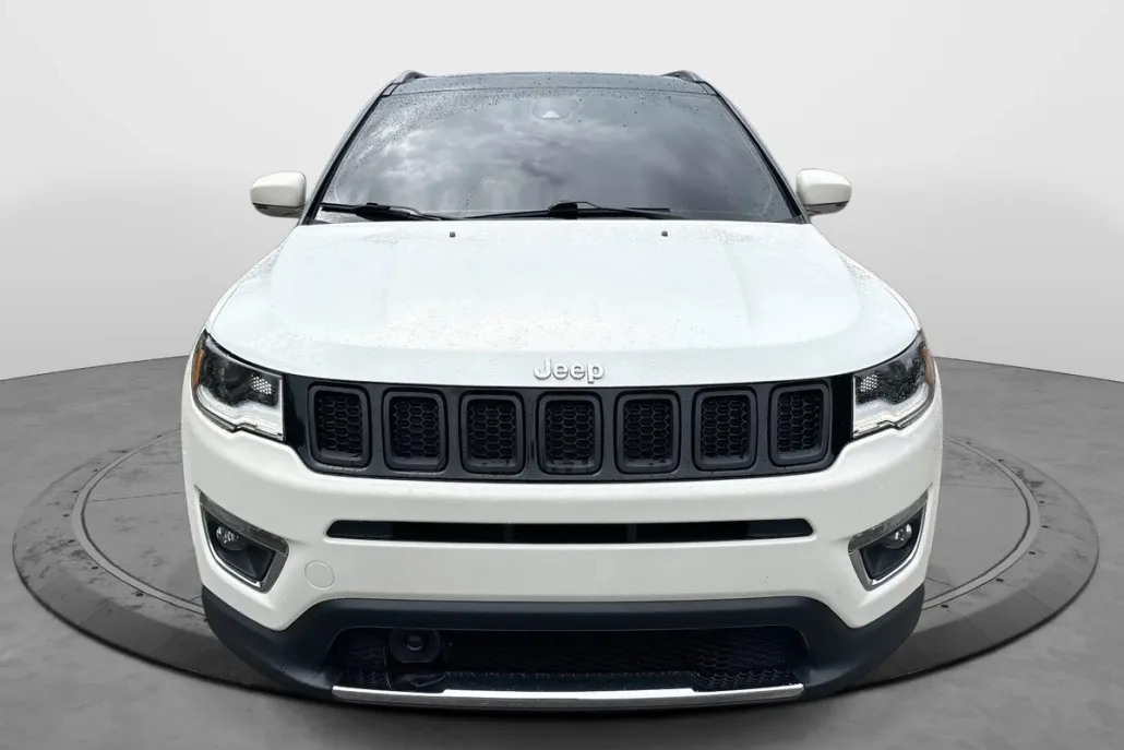 2018 Jeep Compass Limited photo 1