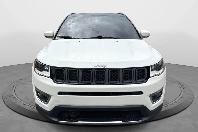 2018 Jeep Compass Limited photo 1
