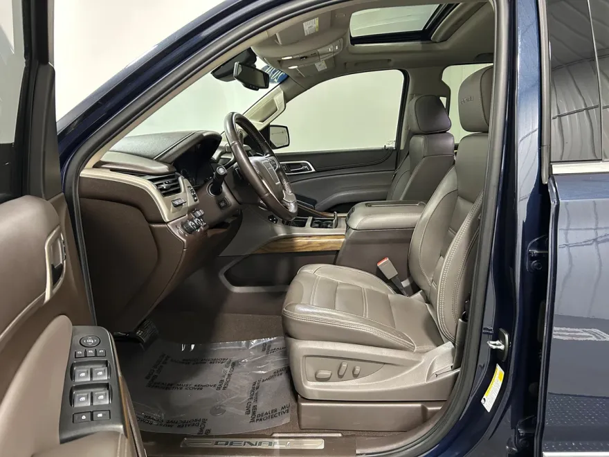 2020 Gmc Yukon XL Denali photo 1