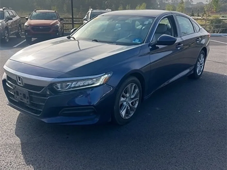 2018 Honda Accord LX photo 1