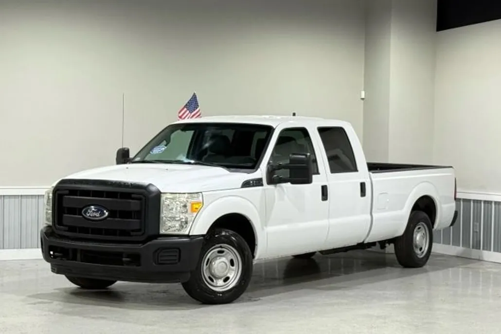 2011 Ford F-250 photo 1
