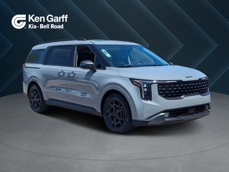 2026 Kia Carnival SX photo 1
