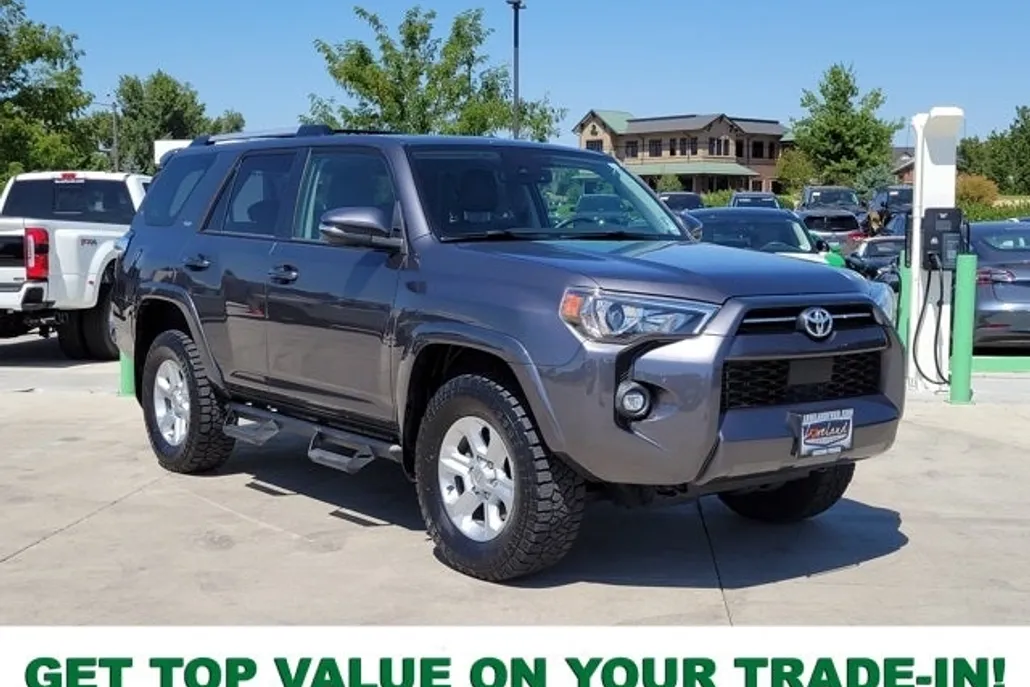 2023 Toyota 4Runner SR5 Premium photo 1