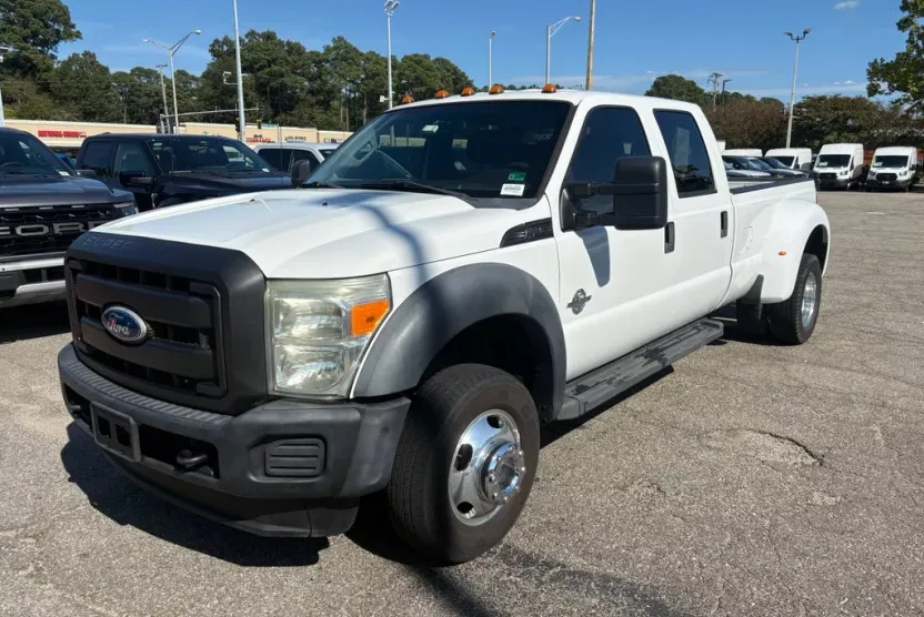 2011 Ford F-450 XL photo 1
