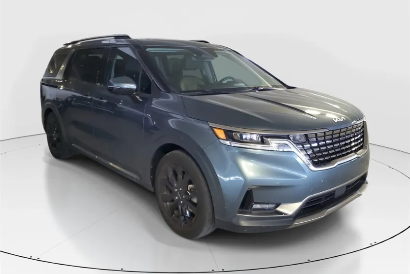 2023 Kia Carnival SX Prestige photo 1