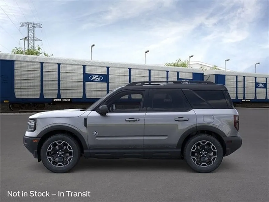 2025 Ford Bronco Sport Outer Banks photo 1