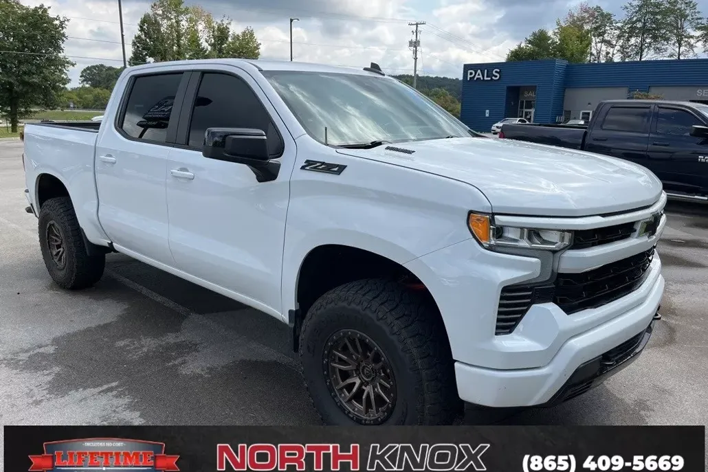 2023 Chevrolet Silverado 1500 RST photo 1