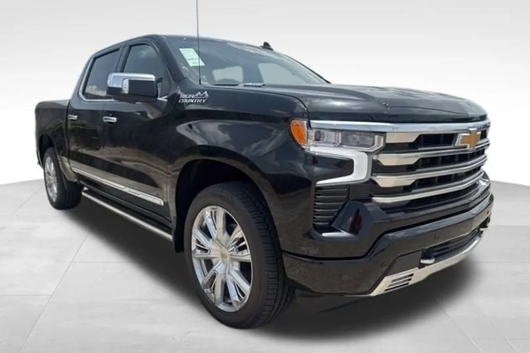 2025 Chevrolet Silverado 1500 High Country photo 1