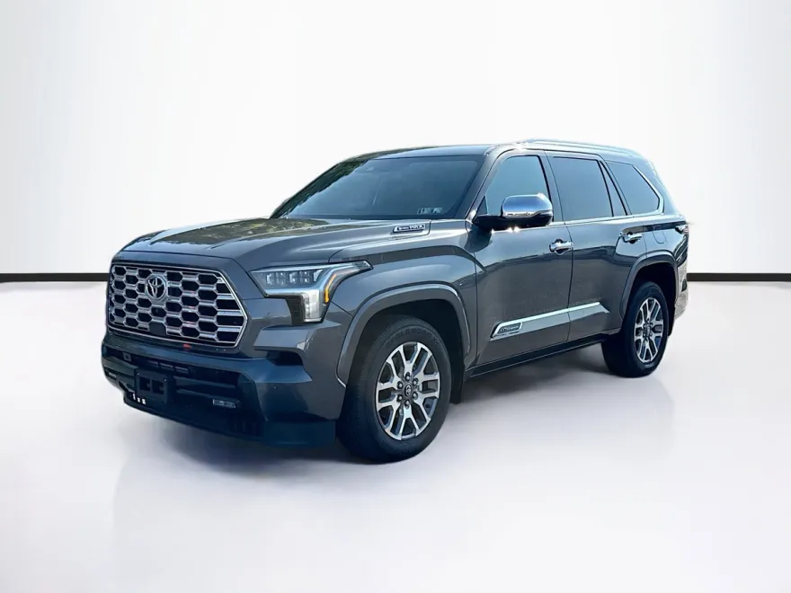 2025 Toyota Sequoia photo 1