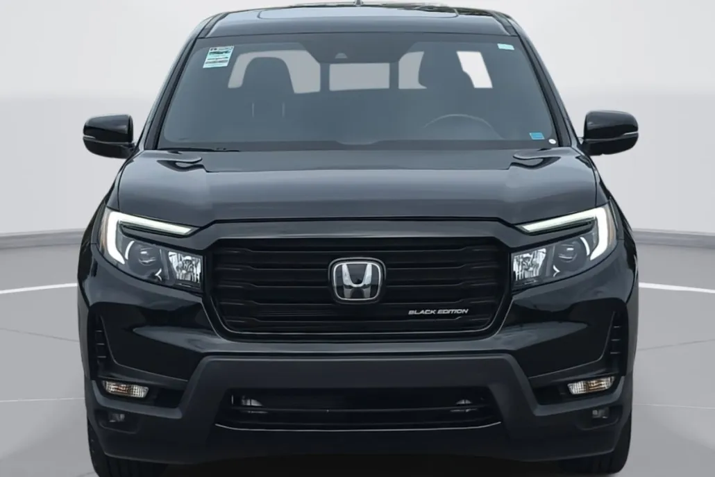 2023 Honda Ridgeline Black Edition photo 1